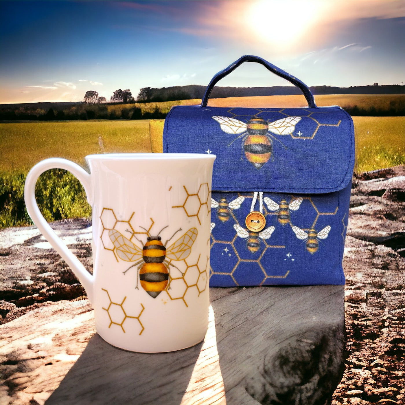 Mug Carry Case Set & Bone China Mug Bundle - Busy Bees