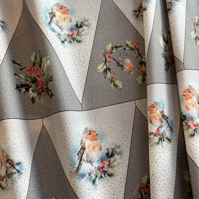 A Row of Robins - Grey Bunting Sewing Kit